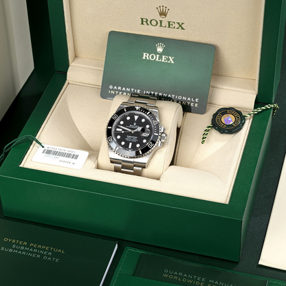 Rolex Submariner Automatic Chronometer Black Dial Men's Watch 124060 (No-Date) 41mm
