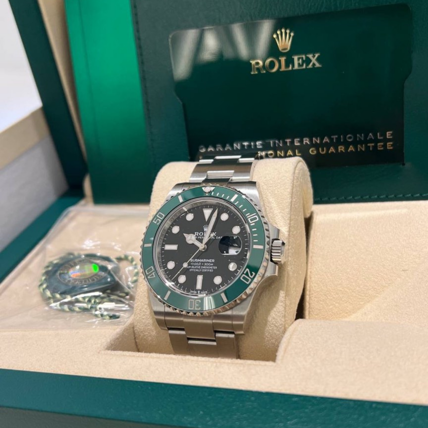 Rolex Submariner Green Bezel Steel Mens Watch 126610LV (Starbucks) 41mm
